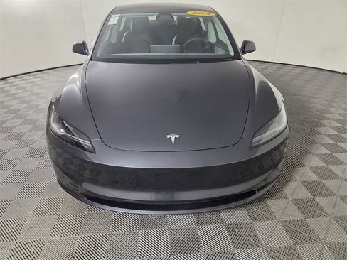 Used 2025 Tesla Model 3 Long Range image 2