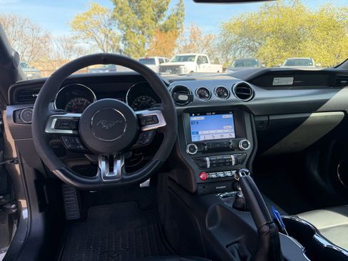 Used 2017 Ford Mustang GT Premium w/ GT Performance Package image 12