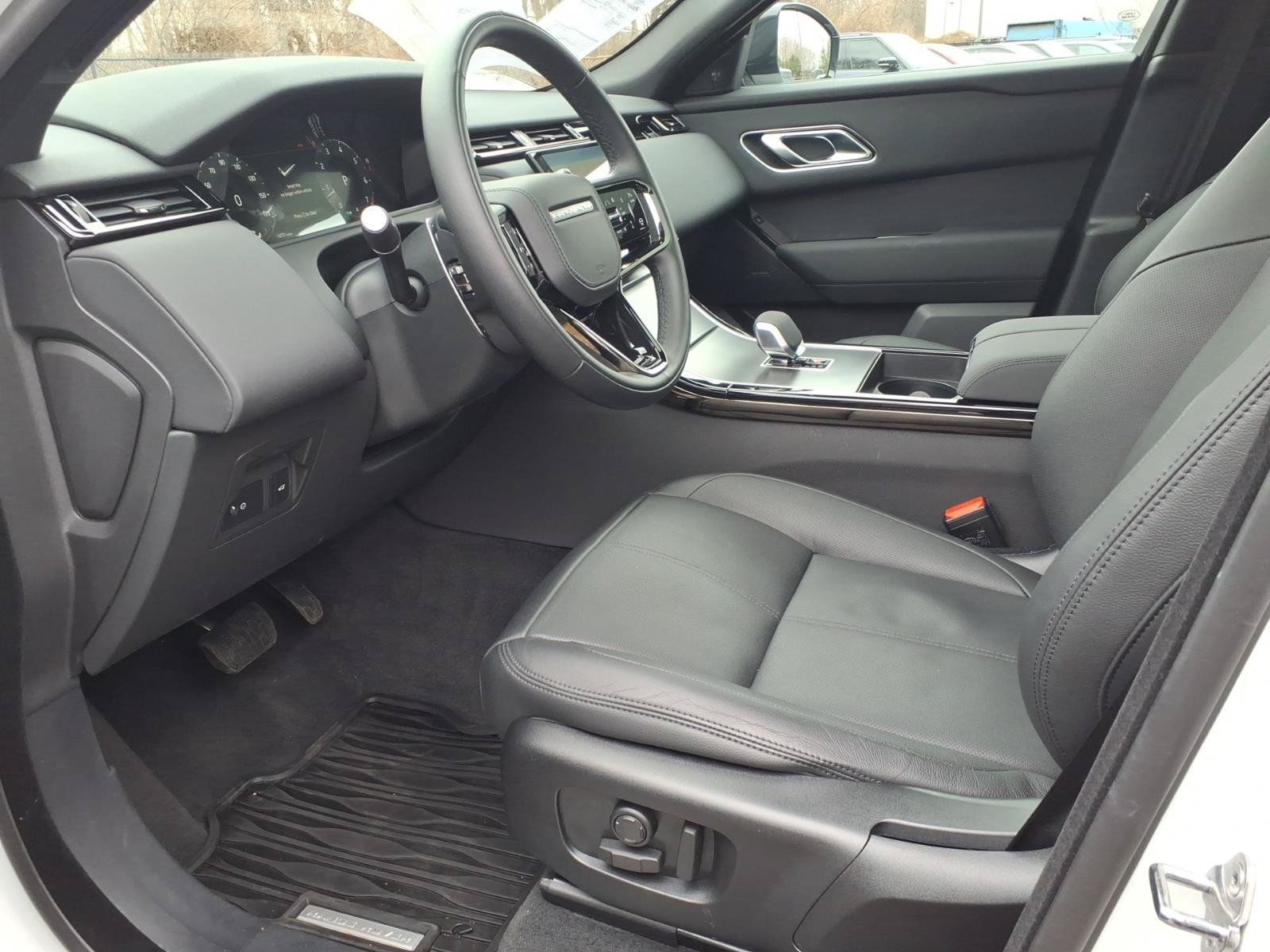 Certified 2026 Land Rover Range Rover Velar S AWD/4WD image 17