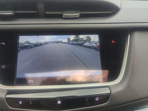 Used 2021 Cadillac XT5 Premium Luxury AWD/4WD image 27