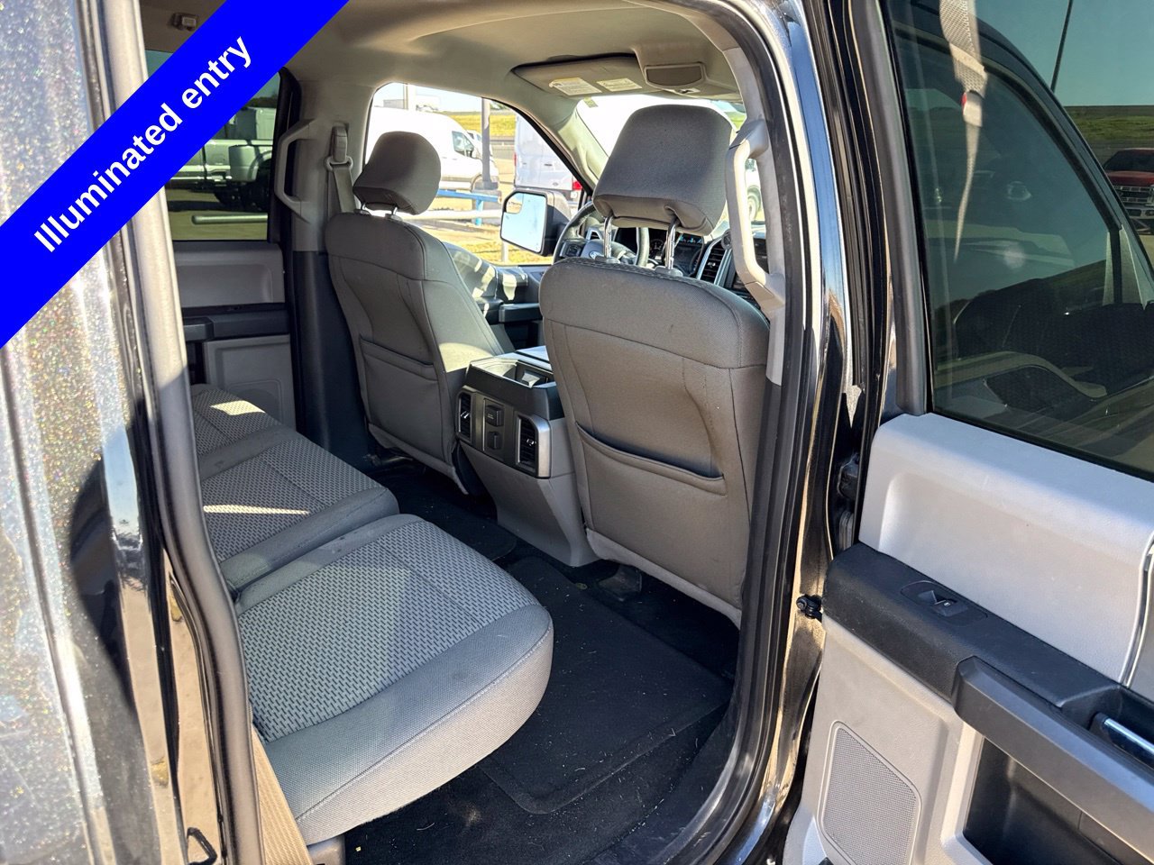 Used 2015 Ford F150 XLT w/ Equipment Group 302A Luxury RWD image 13