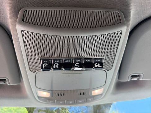 Used 2017 Ford F550 4x4 Regular Cab Super Duty w/ Power Equipment Group image 22