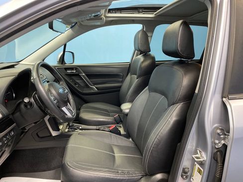 Used 2018 Subaru Forester 2.0XT Touring AWD/4WD image 11