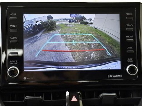 Used 2022 Toyota Corolla LE image 14