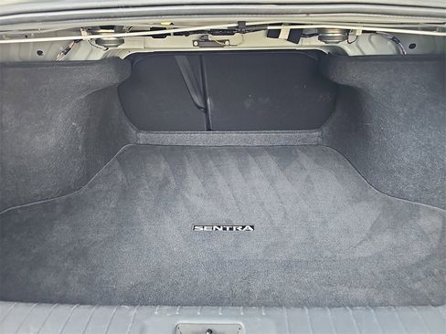 Used 2024 Nissan Sentra SV image 12