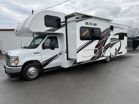 Used 2023 Ford E-450 and Econoline 450 Super Duty w/ Motorhome Prep Package image 6