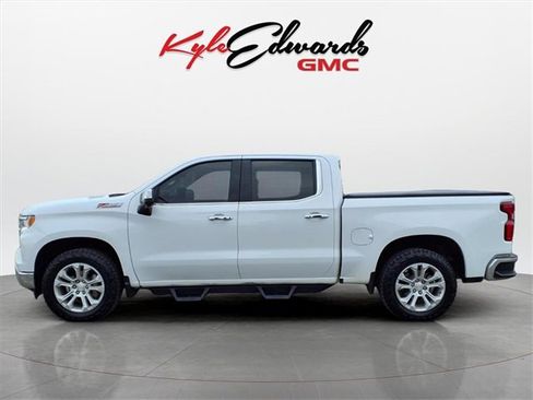 Used 2022 Chevrolet Silverado 1500 LTZ image 8