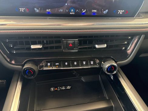 Used 2025 Chevrolet Tahoe RST w/ RST Performance Edition AWD/4WD image 22