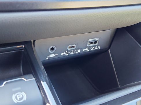 Used 2025 Subaru Outback Wilderness image 12