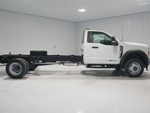 New 2024 Ford F550 4x4 Regular Cab Super Duty w/ XLT Value Package image 8