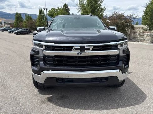 Used 2024 Chevrolet Silverado 1500 LT AWD/4WD image 15