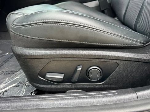 Used 2022 Kia K5 GT-Line AWD/4WD image 12