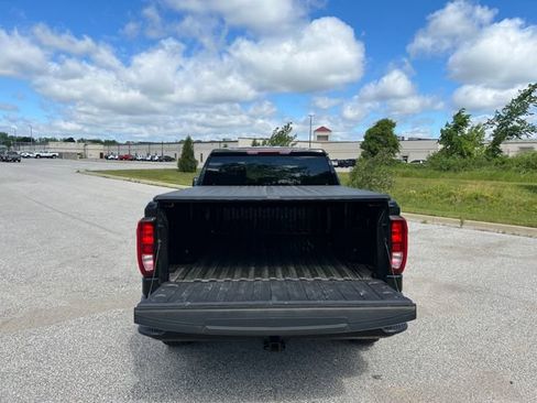 Certified 2025 GMC Sierra 1500 Elevation AWD/4WD image 10