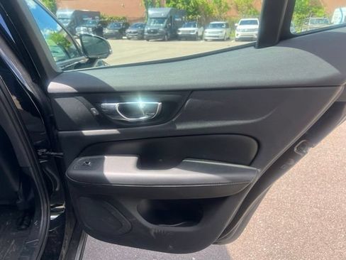 Used 2020 Volvo S60 T5 Momentum w/ Protection Package Premier FWD image 13