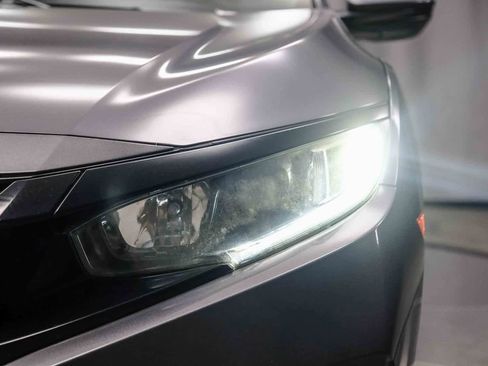 Used 2019 Honda Civic Sport image 11