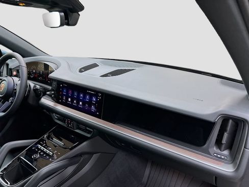 New 2026 Porsche Cayenne AWD/4WD image 31