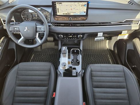 New 2026 Mitsubishi Outlander Trail Edition image 21