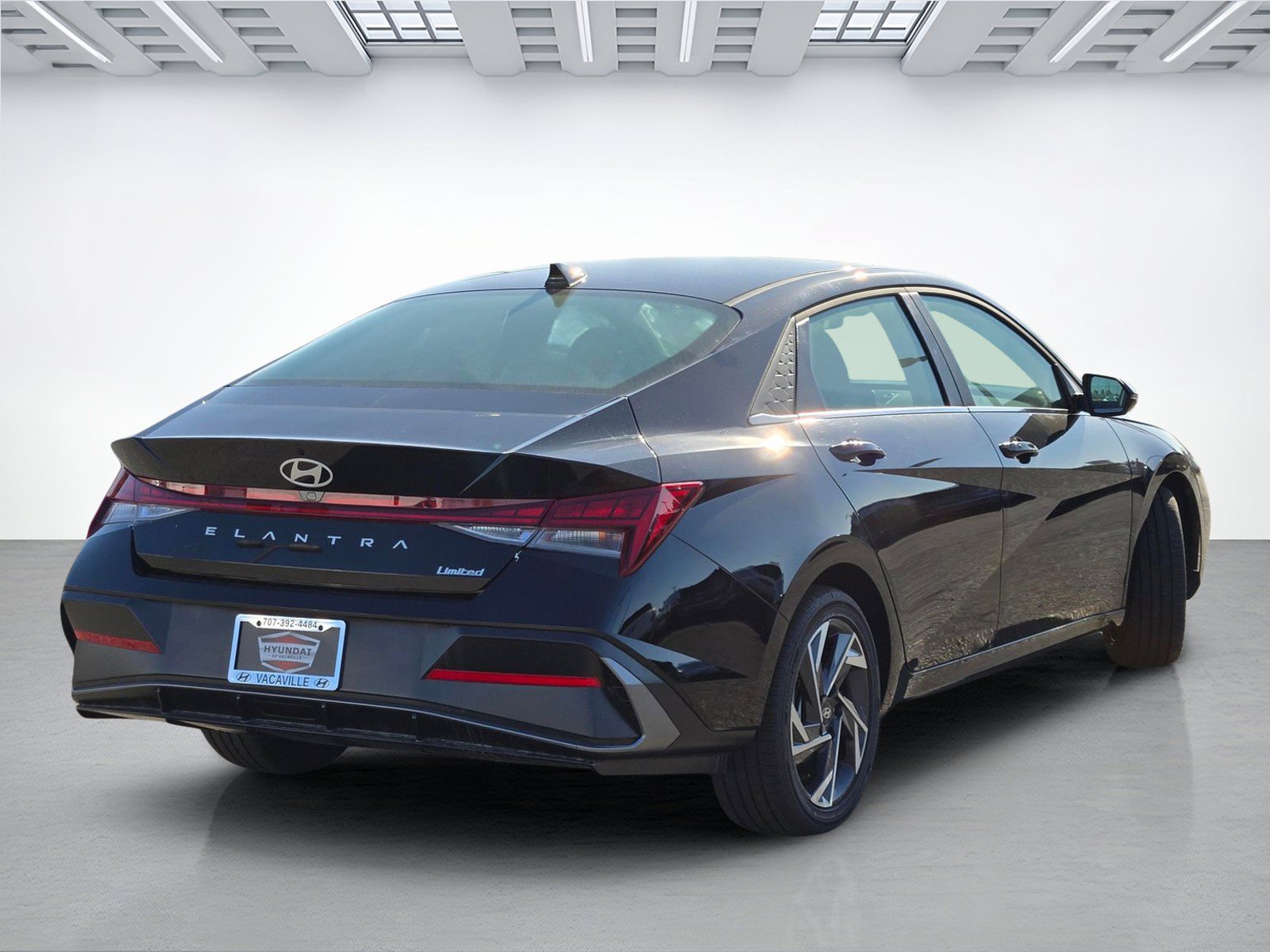 New 2026 Hyundai Elantra Limited FWD image 4