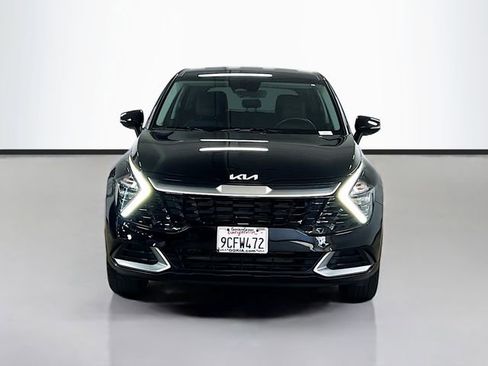 Used 2023 Kia Sportage EX FWD image 2