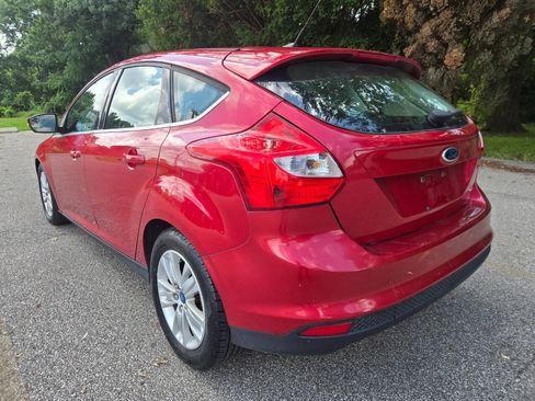 Used 2012 Ford Focus SEL FWD image 5