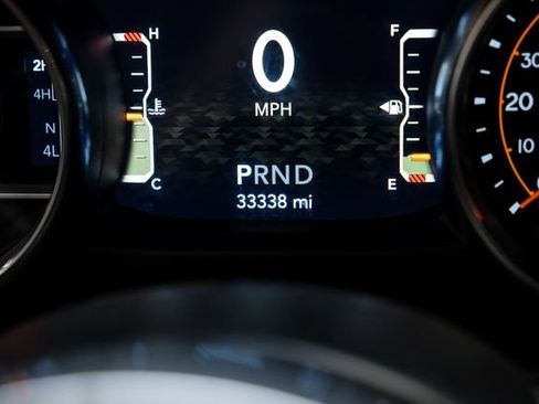 Used 2022 Jeep Wrangler Unlimited Sahara AWD/4WD image 50