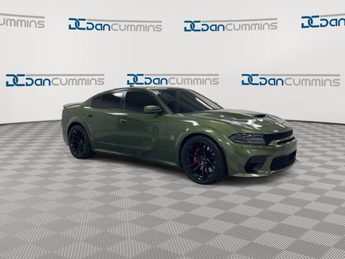 Used 2020 Dodge Charger SRT Hellcat image 2