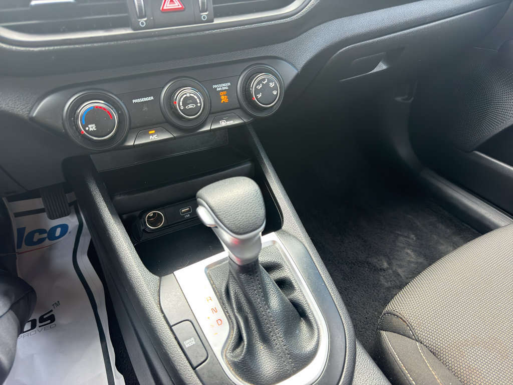 Used 2024 Kia Forte LXS FWD image 13