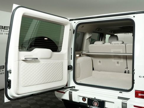 New 2026 Mercedes-Benz G 63 AMG 4MATIC image 33