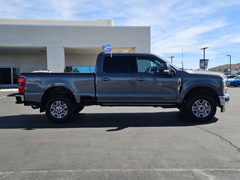 Certified 2023 Ford F250 Lariat w/ Lariat Ultimate Package image 4
