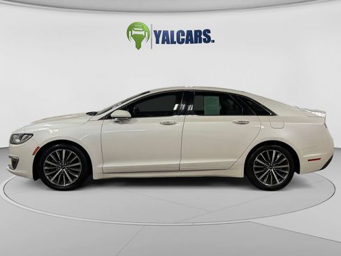 Used 2017 Lincoln MKZ Select w/ Climate Package AWD/4WD image 2