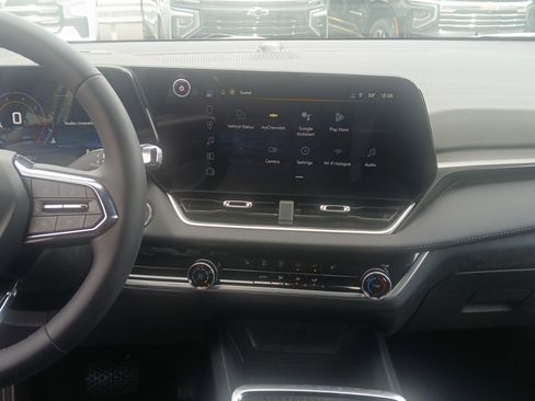 New 2026 Chevrolet Equinox LT FWD image 12