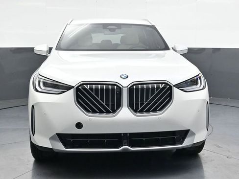 Used 2026 BMW X3 xDrive30 w/ Premium Package image 10