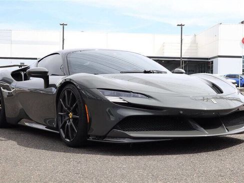 Used 2021 Ferrari SF90 Stradale AWD/4WD image 8