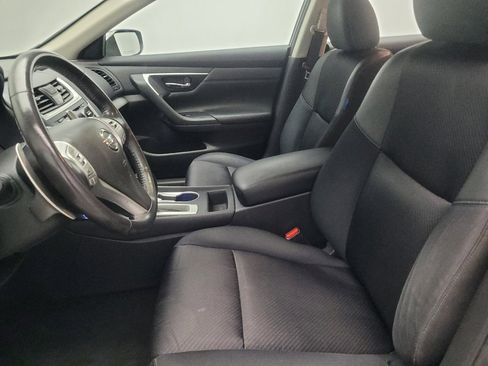Used 2016 Nissan Altima 2.5 SR w/ LED Appearance Package FWD image 17