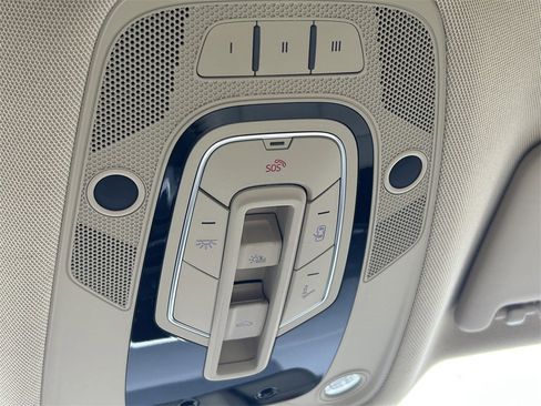 Used 2018 Audi Q5 2.0T Premium image 19