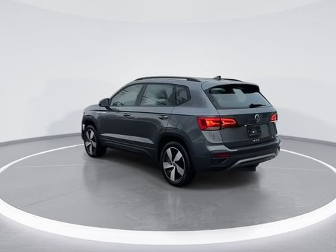 Certified 2024 Volkswagen Taos S image 6