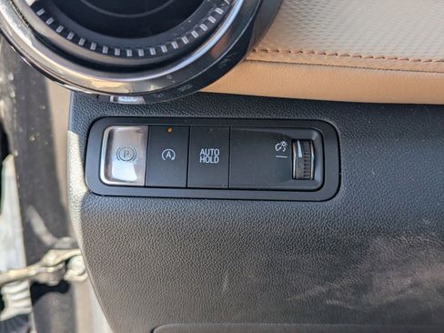 Used 2026 Chevrolet Equinox ACTIV w/ Convenience Package III image 33