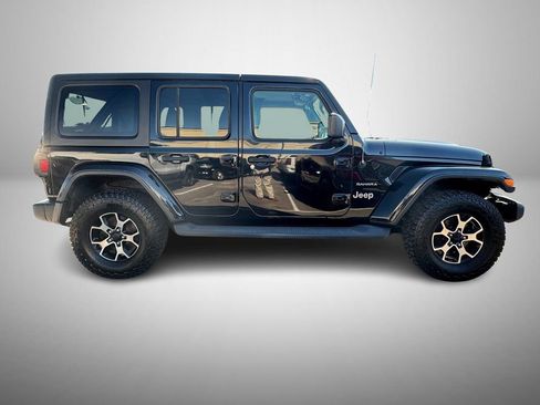 Used 2020 Jeep Wrangler Unlimited Sahara AWD/4WD image 5