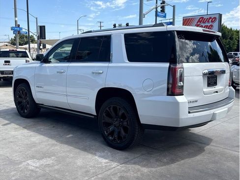 Used 2016 GMC Yukon Denali w/ Open Road Package AWD/4WD image 5