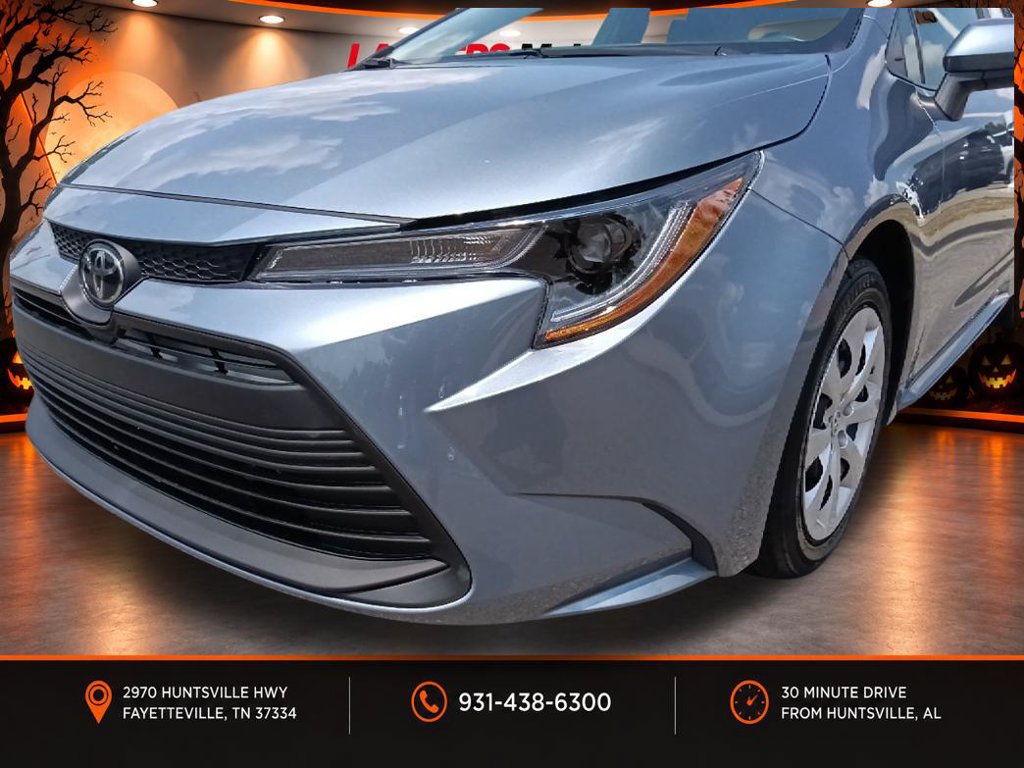 Used 2024 Toyota Corolla LE FWD image 9