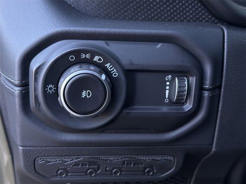 New 2025 Jeep Wrangler Rubicon image 18