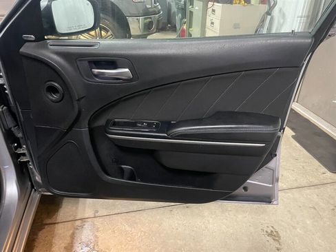 Used 2015 Dodge Charger R/T image 18