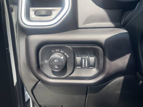 Used 2024 RAM 2500 Laramie w/ Safety Group AWD/4WD image 38
