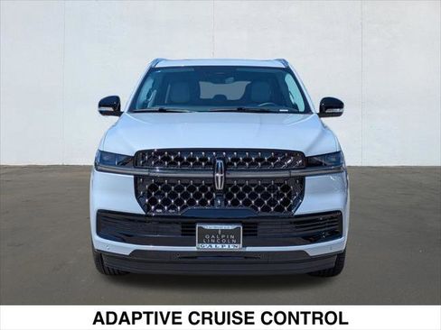 New 2026 Lincoln Navigator L Black Label AWD/4WD image 4