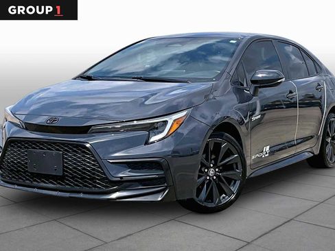 Used 2024 Toyota Corolla SE FWD image 1