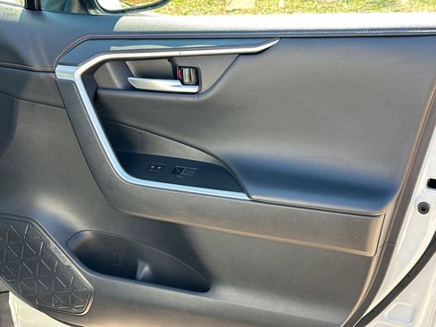 Used 2024 Toyota RAV4 Adventure image 14