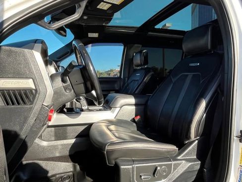 Used 2018 Ford F150 Platinum w/ Equipment Group 701A Luxury image 12