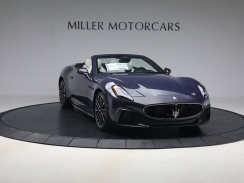 New 2026 Maserati GranCabrio Trofeo AWD/4WD image 11