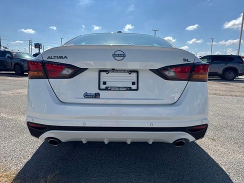 New 2025 Nissan Altima 2.5 SL image 4