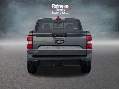 New 2026 Ford Maverick Lariat w/ Black Appearance Package image 6